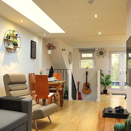 לונדון Top Floor Apartment In Islington מראה חיצוני תמונה