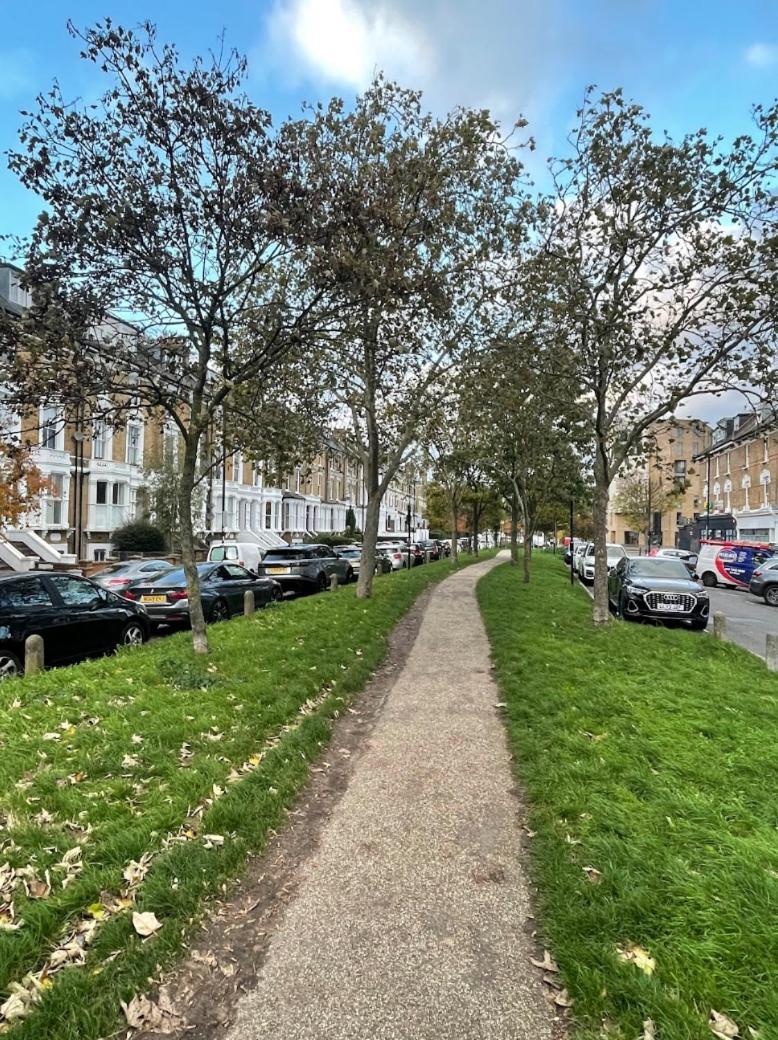 לונדון Top Floor Apartment In Islington מראה חיצוני תמונה