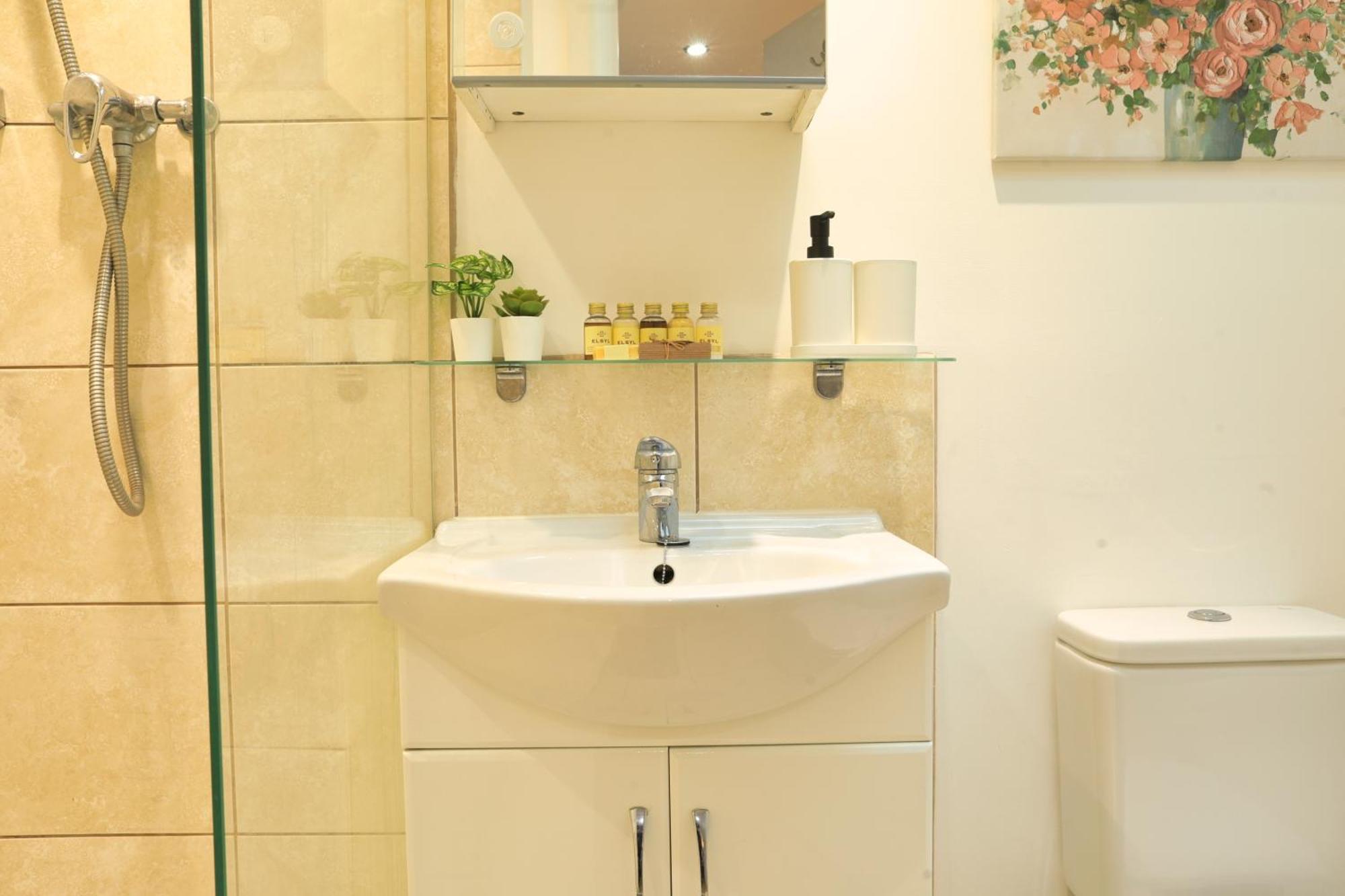 לונדון Top Floor Apartment In Islington מראה חיצוני תמונה